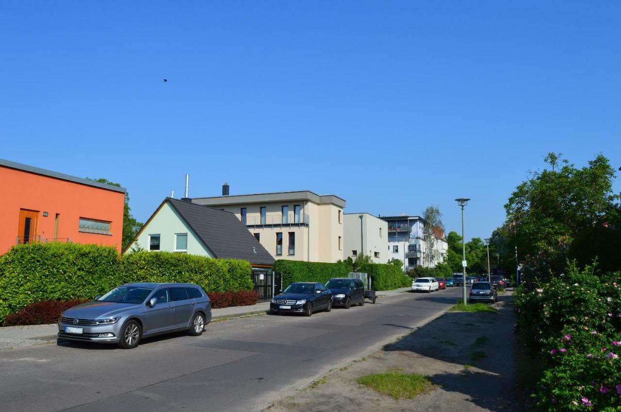 Niederschönhausen Apartment